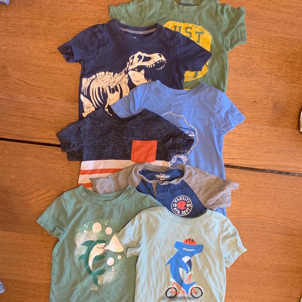 Boys 2t t-shirts, lot of 7